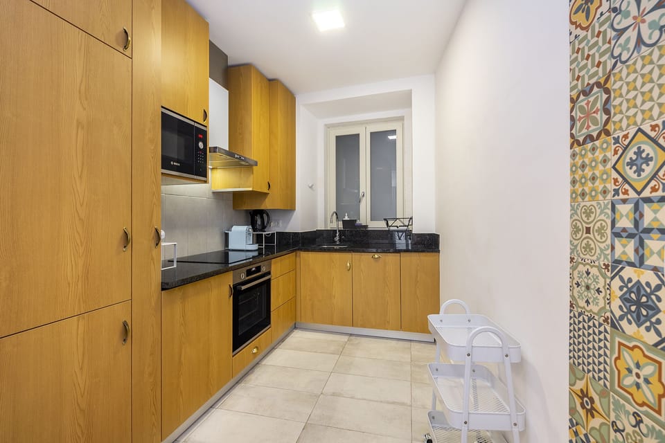 Apartment, 2 Bedrooms | Living area