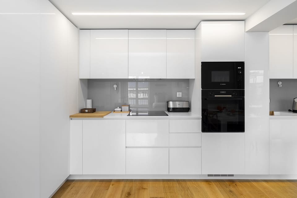 Apartment, 1 Bedroom | Private kitchen | Electric kettle