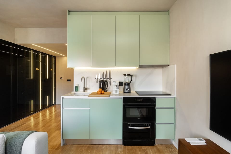 Studio | Private kitchen | Fridge, toaster