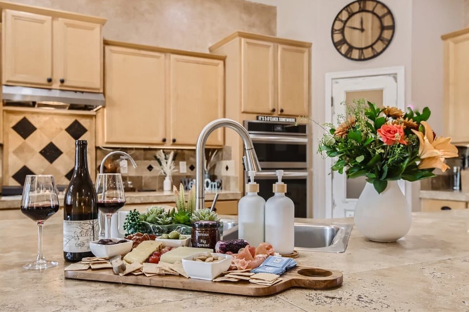 Large island in kitchen