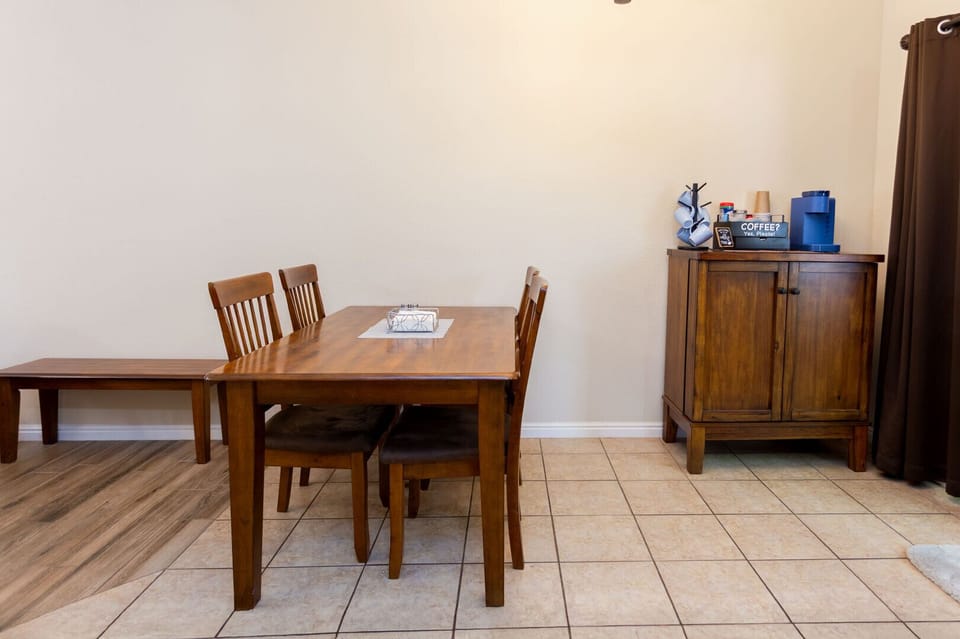 After a day of exploring southern Utah, come together at the dinner table.