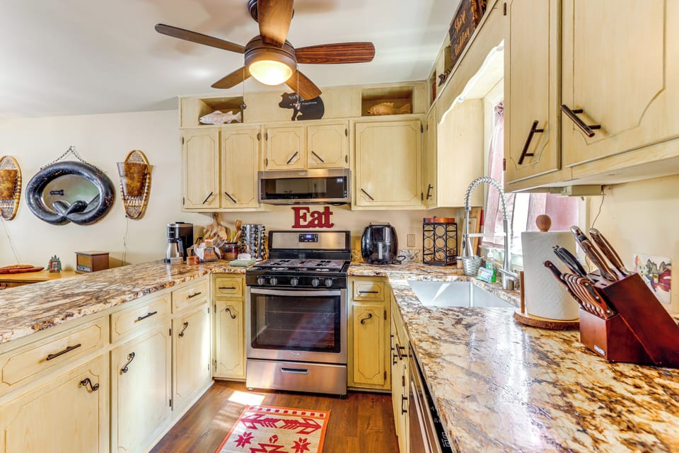 Kitchen | 1st Floor | Drip Coffee Maker | Toaster Oven | Air Fryer