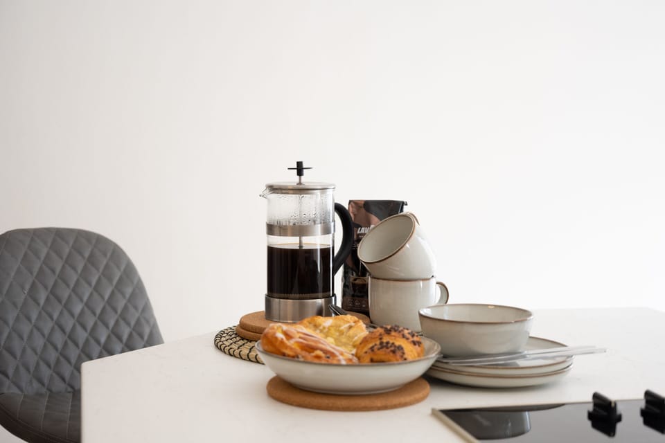 Breakfast Bar 