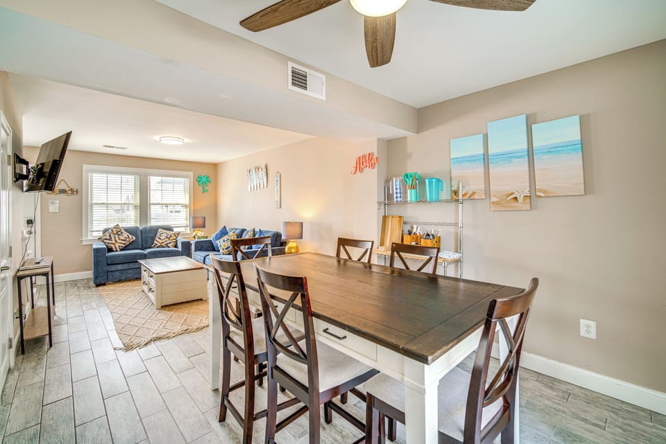 Dining Area | 1st Floor | Central A/C & Heating