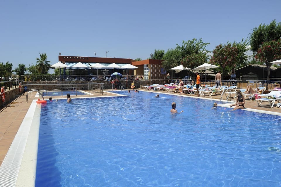 Holiday Home Swimming Pool