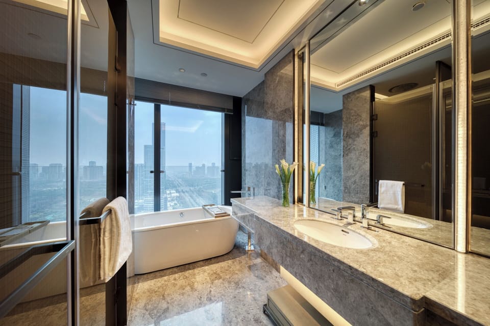 Standard Double Room, Non Smoking | Bathroom | Hair dryer, bathrobes, slippers, towels