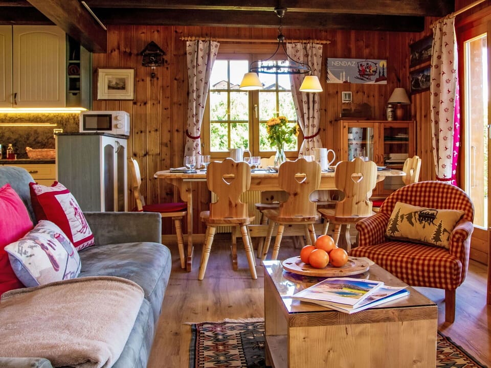 Furniture, Couch, Comfort, Shade, Interior Design, Table, Living Room, Window, Floor, Plant