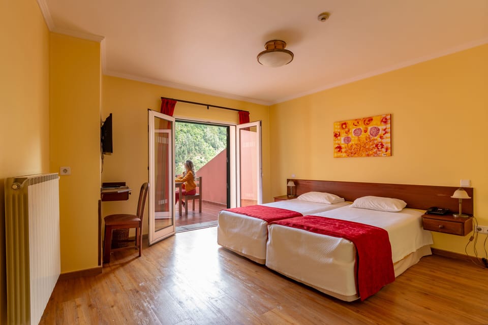 Deluxe Double Room, 1 Double Bed | WiFi (free)