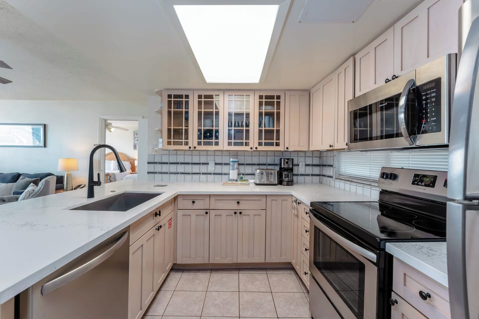 Skip the hotel mini-fridge! Book here and enjoy a fully-equipped kitchen!