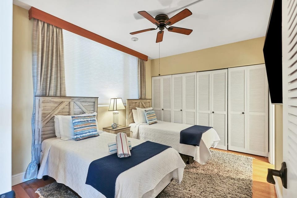 Beachplace 11-401 by FVC - Guest Bedroom