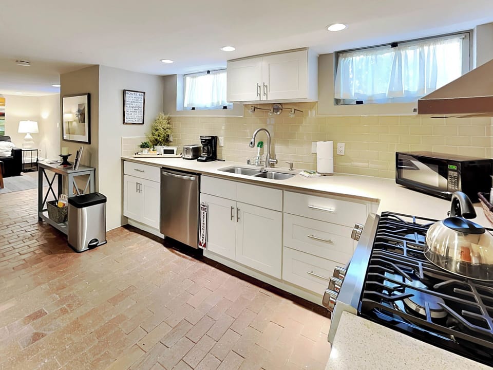 Condo (1 Bedroom) | Miscellaneous