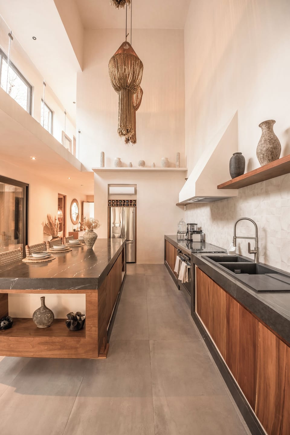 Fully equipped kitchen