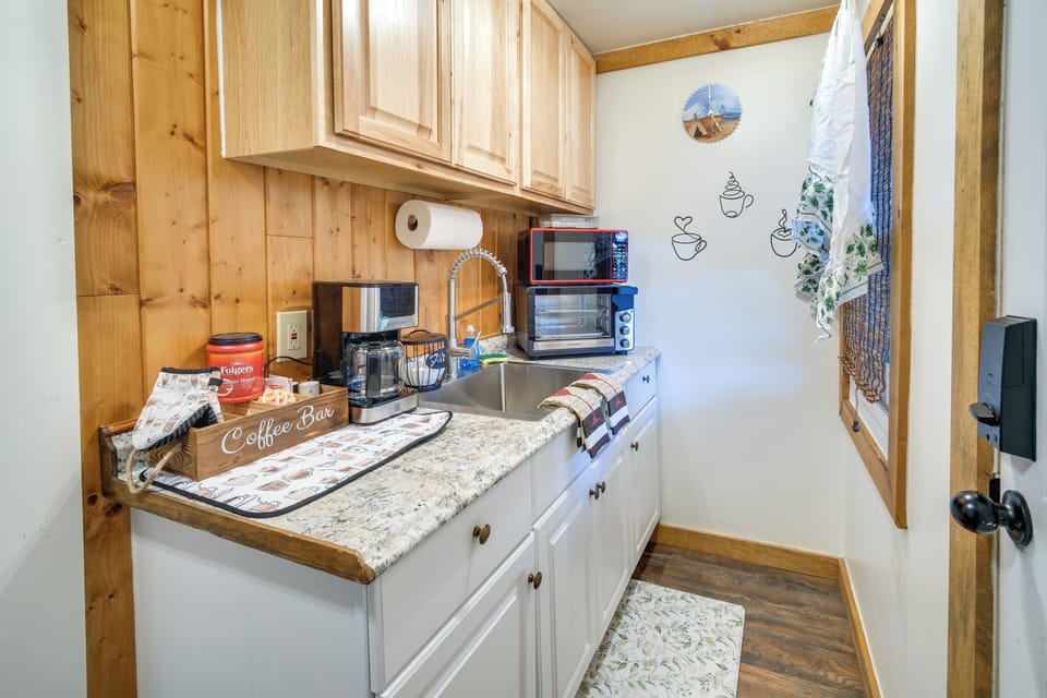 Kitchenette