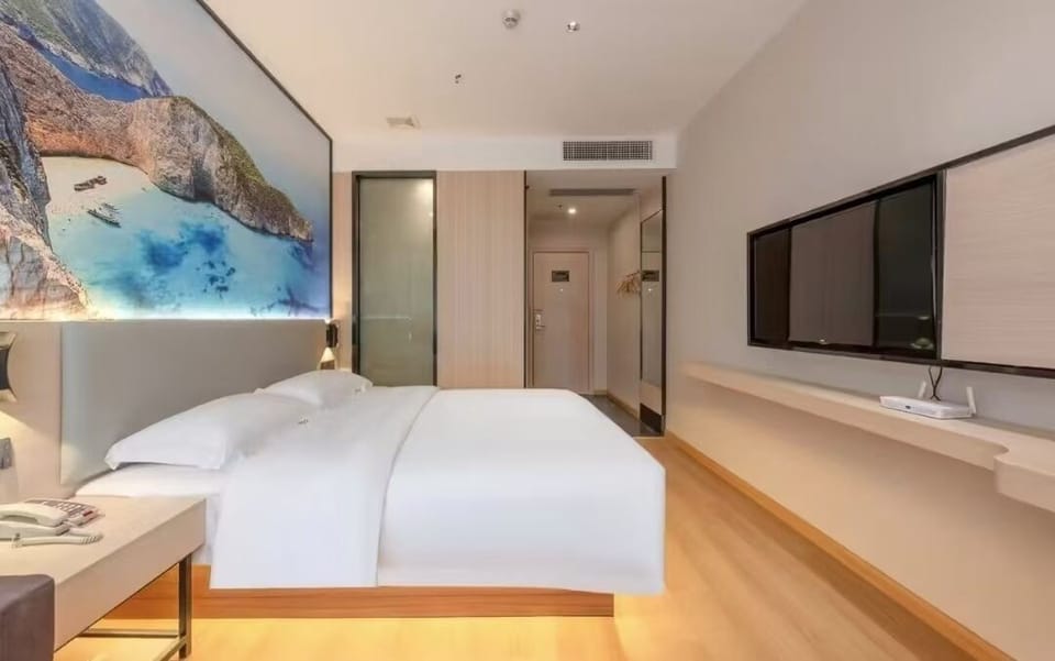 Classic Single Room | Desk, laptop workspace, free WiFi