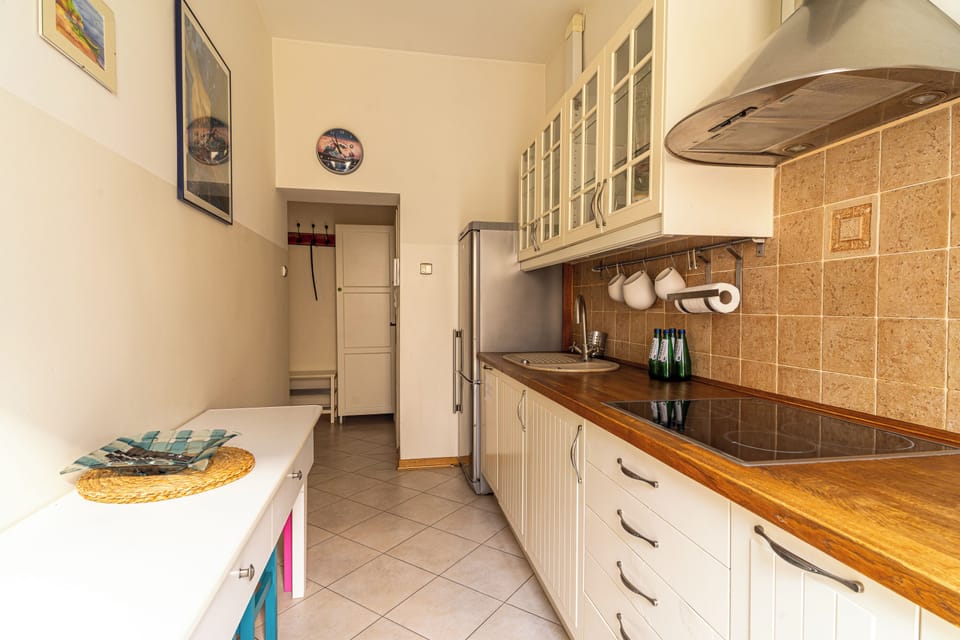 Comfort Apartment | Private kitchen | Electric kettle