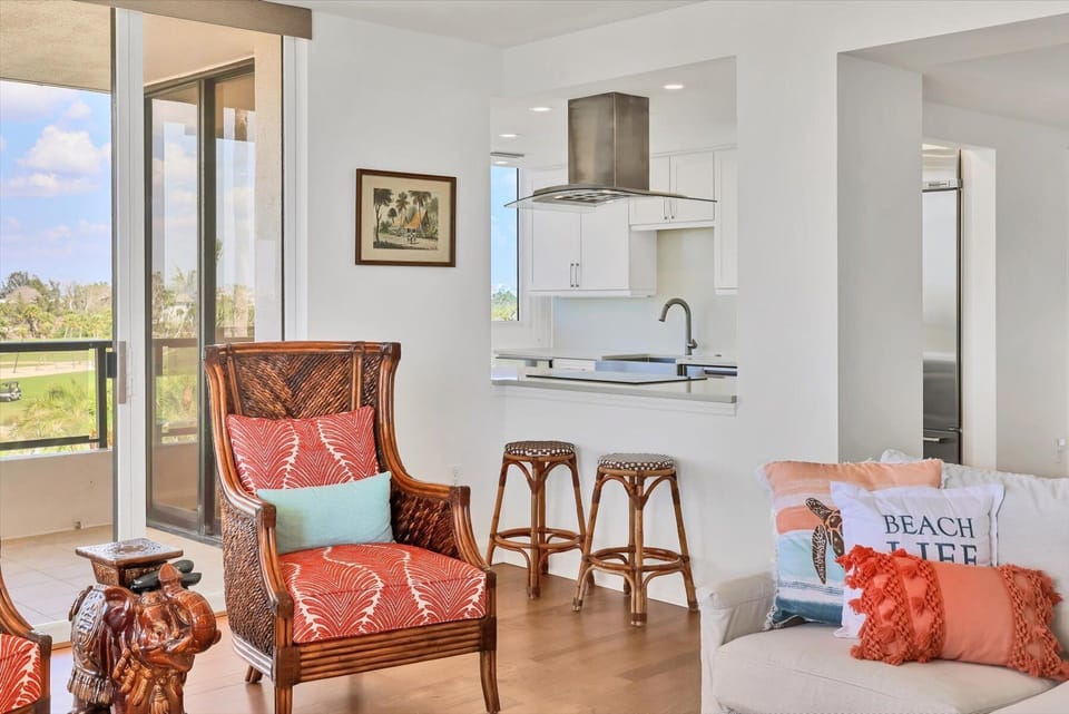 Sanctuary B202 by FVC - Living Room
