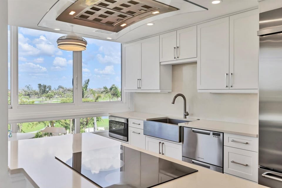 Sanctuary B202 by FVC - Kitchen