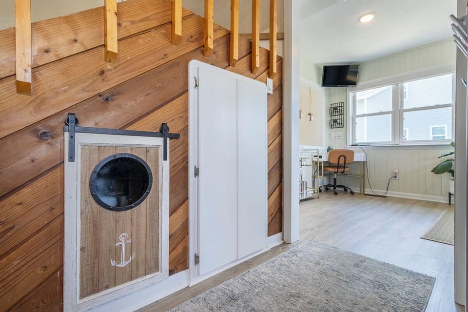 Mid Level Kitchen