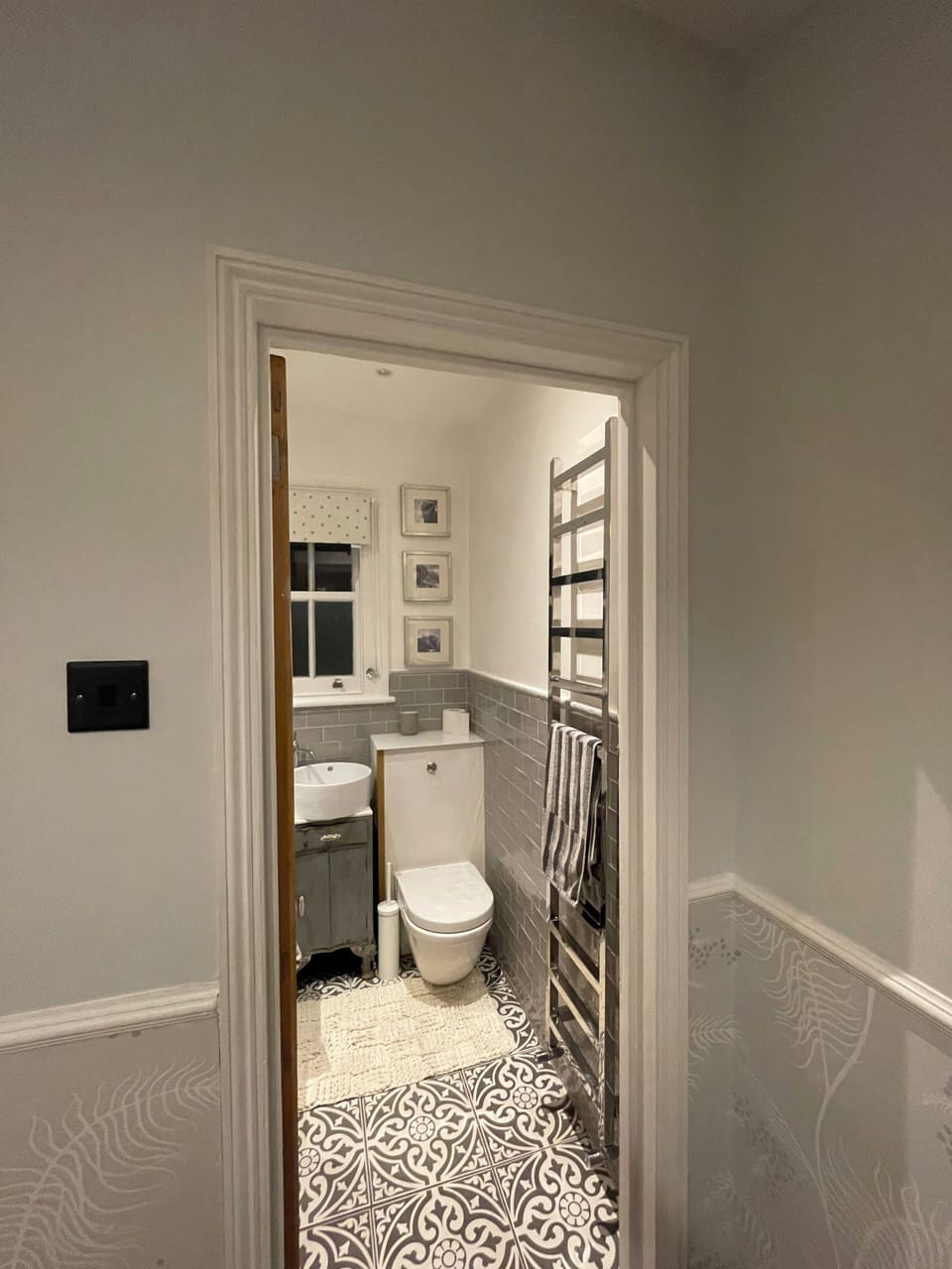 Shepherds Bush W12 Magical Townhouse nr Westfield House in London