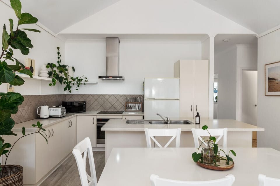 Kitchen - fully equipped