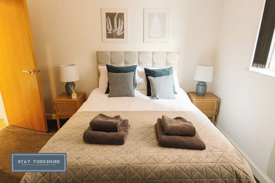 Apartment, 2 Bedrooms, Kitchen, River View | 2 bedrooms, free WiFi