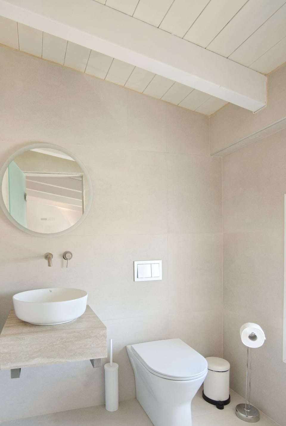 Superior Duplex, Balcony, Sea View | Bathroom | Shower, hair dryer, towels, soap