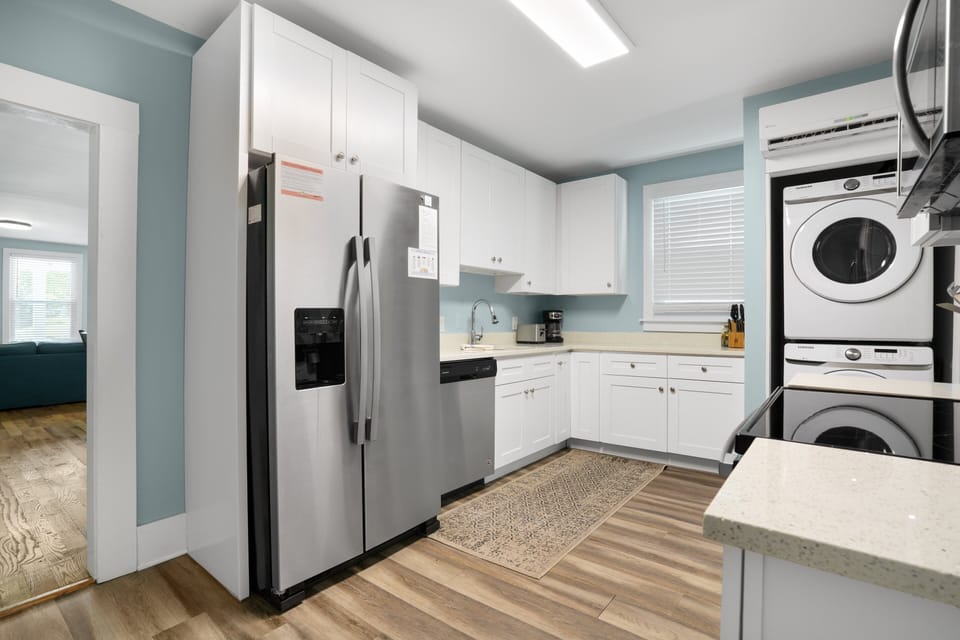 Kitchen/Laundry