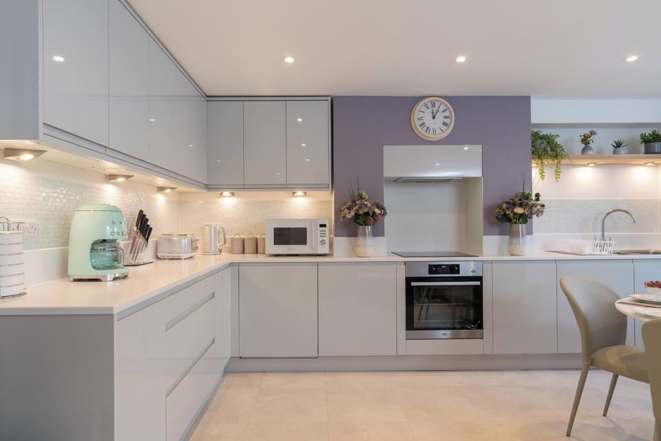 House | Private kitchen | Electric kettle, toaster