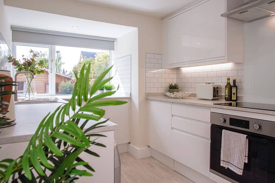 House | Private kitchen | Electric kettle, toaster