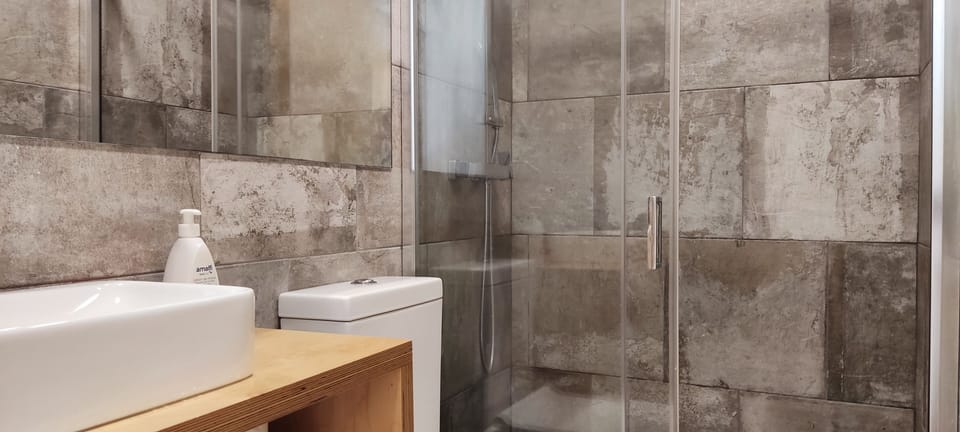 Privtae Bathroom