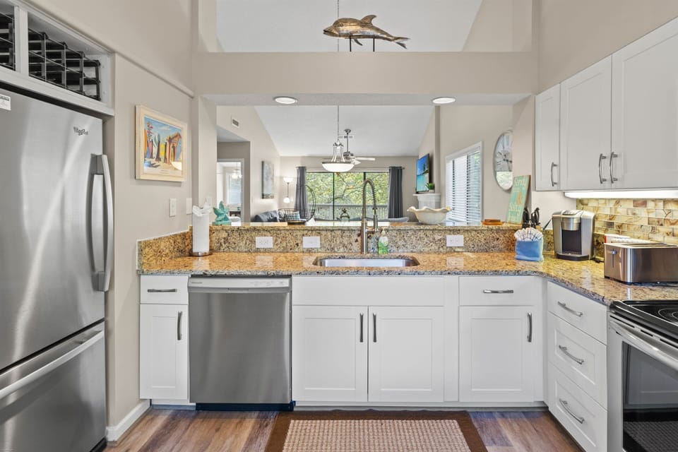 Fully Stocked Kitchen