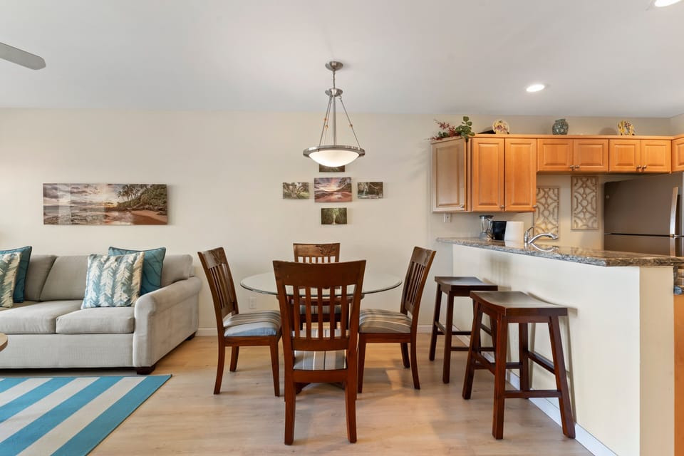 Condo, 1 Bedroom | Interior
