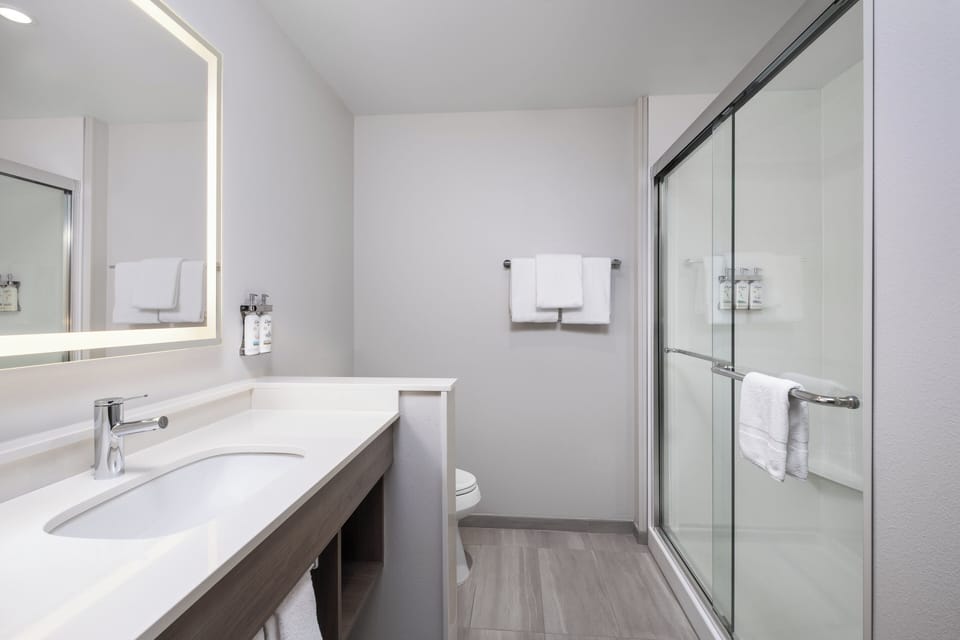 In-room safe, desk, laptop workspace, blackout drapes