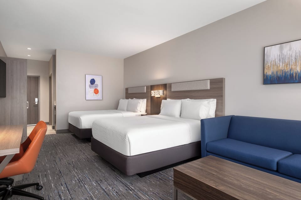 In-room safe, desk, laptop workspace, blackout drapes