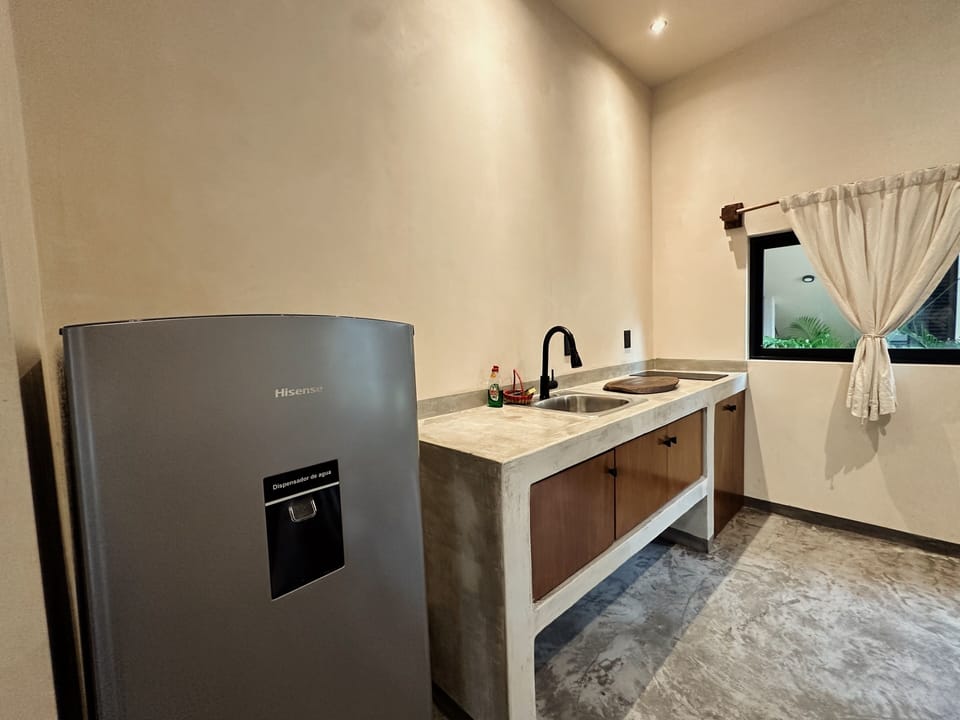 Kitchen (1)