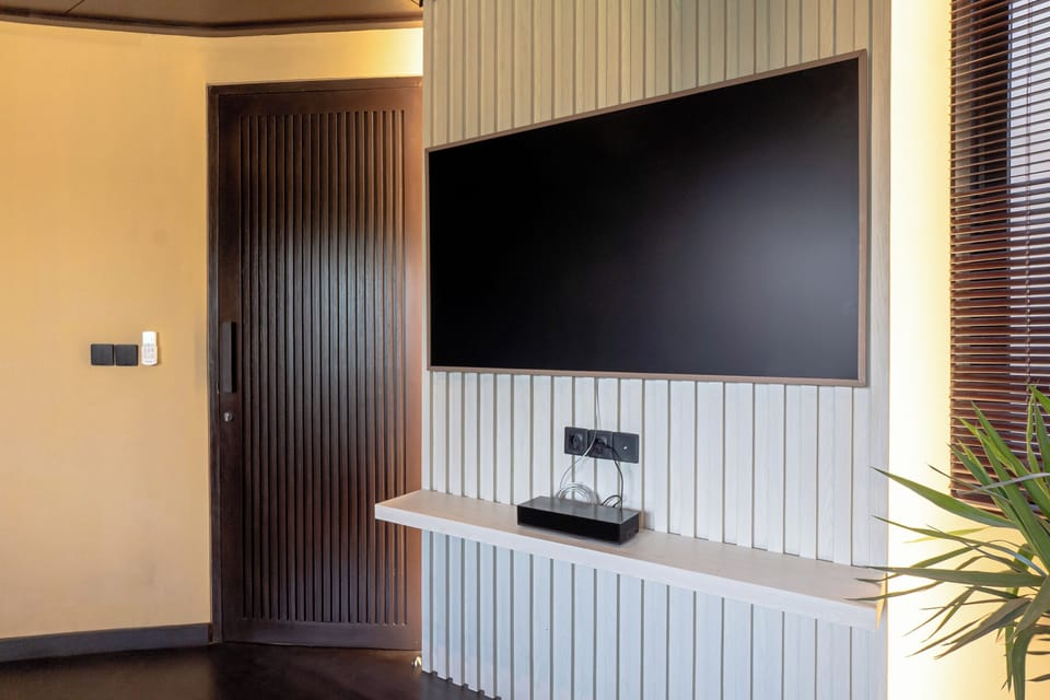 Standard Room | Desk, free WiFi, bed sheets