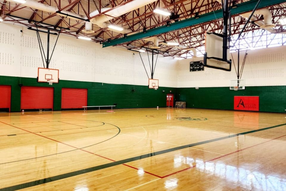 Sport court