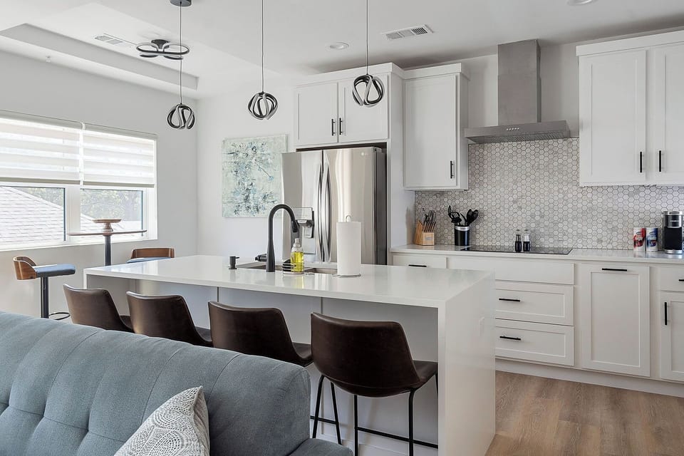 Open concept kitchen, well stocked