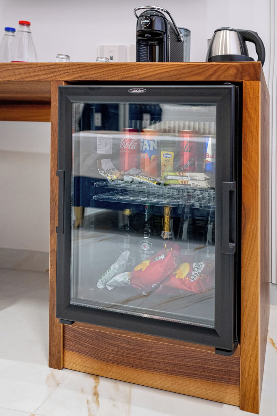 In-room safe, desk, laptop workspace, soundproofing
