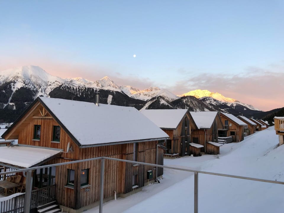 Chalet | Exterior