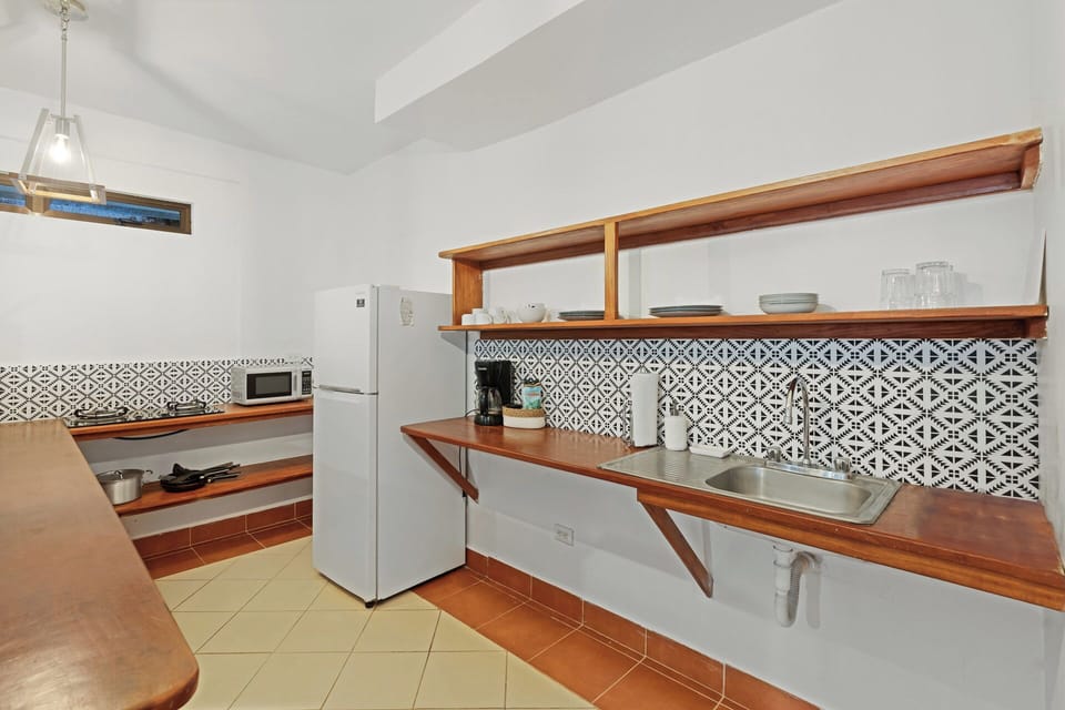 Family Villa, Garden View | Private kitchen | Coffee/tea maker, microwave, cookware/dishes/utensils