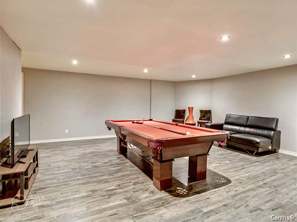 Game room