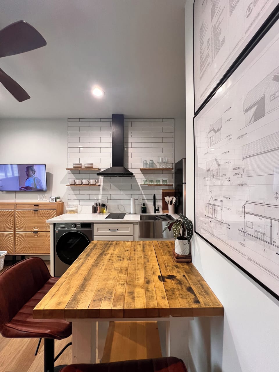 dining area for two 