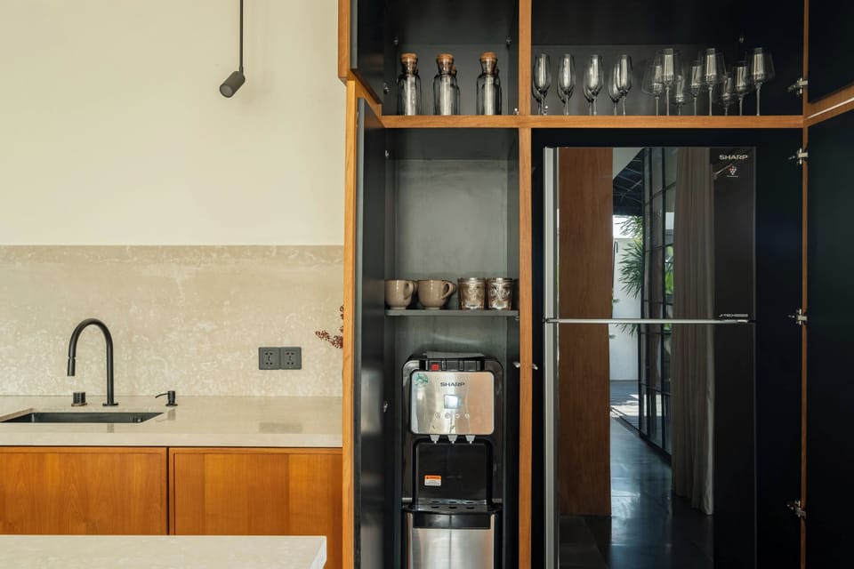 Design Villa, Patio, Pool View | Private kitchen | Toaster