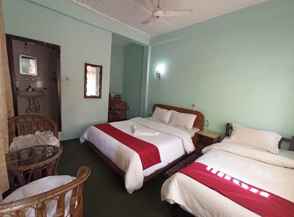 Basic Double or Twin Room | Laptop workspace, free WiFi