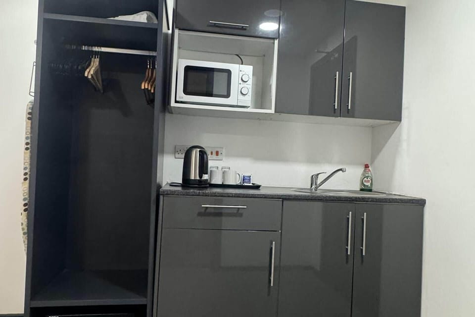 Apartment | Private kitchen | Fridge, microwave, electric kettle