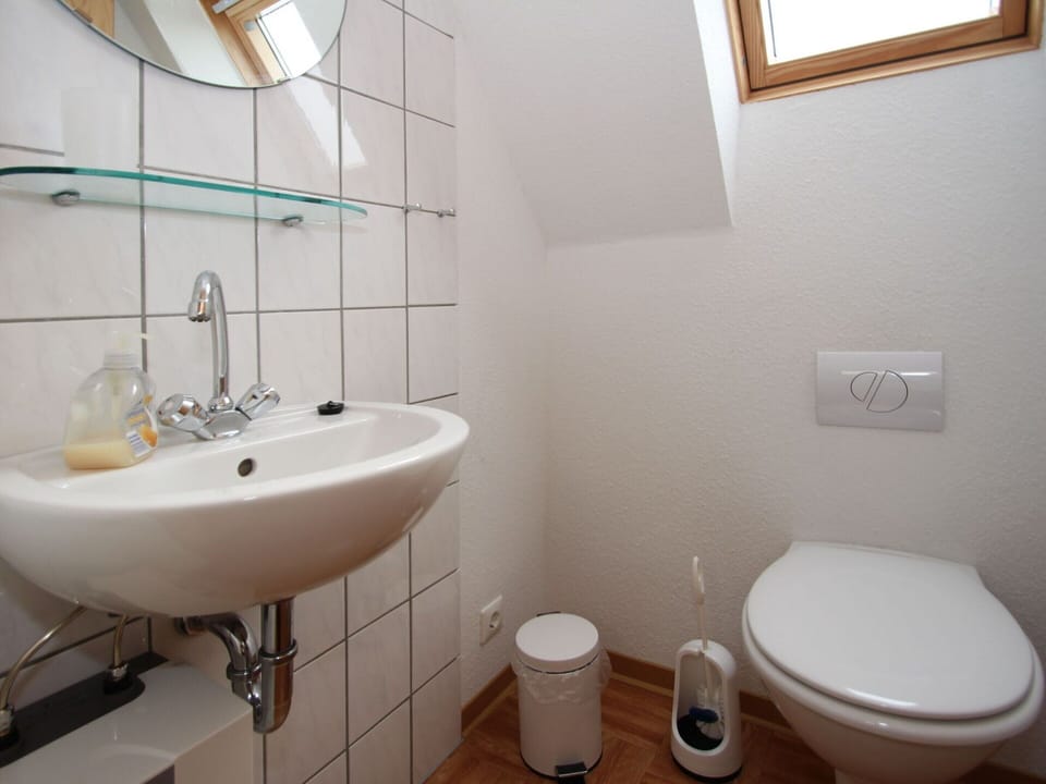 House | Bathroom