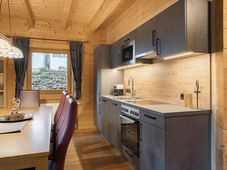Chalet | Private kitchen | Highchair