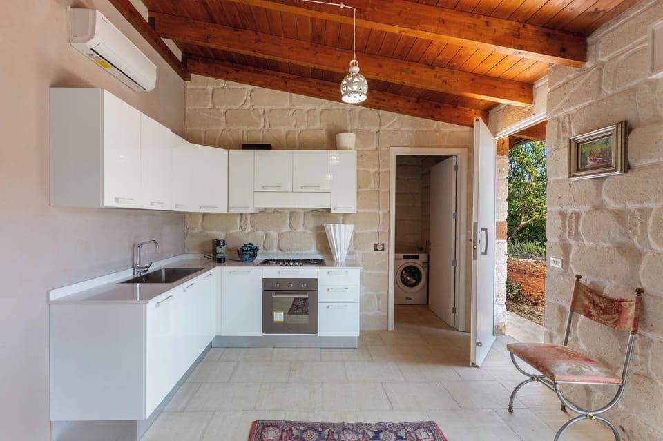Villa | Private kitchen | Dishwasher