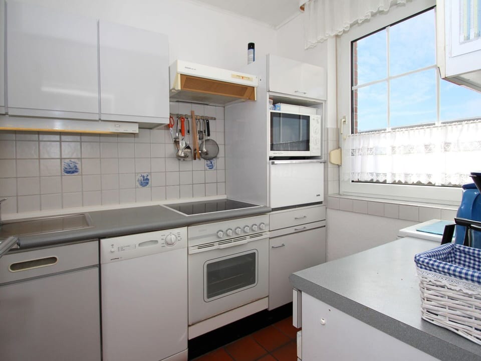 Bungalow | Private kitchen | Highchair